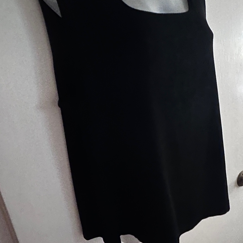 French Laundry brand women’s Black Tank top size 1X. 6 % Spandex, 94 % A…​​​​​ - Picture 3 of 14